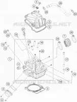 CYLINDER HEAD 