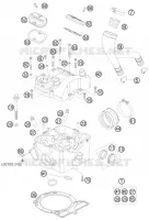 CYLINDER HEAD 