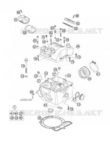 CYLINDER HEAD 
