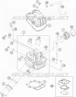 CYLINDER HEAD 