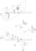 HEADLIGHT / TAIL LIGHT